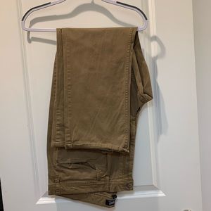 Men’s casual pants